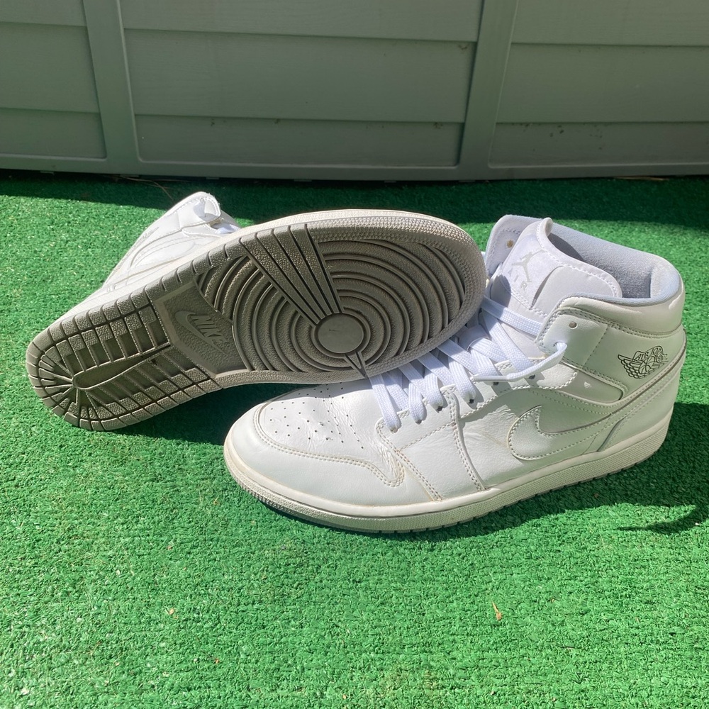 Nike Men's White High-Top Sneakers